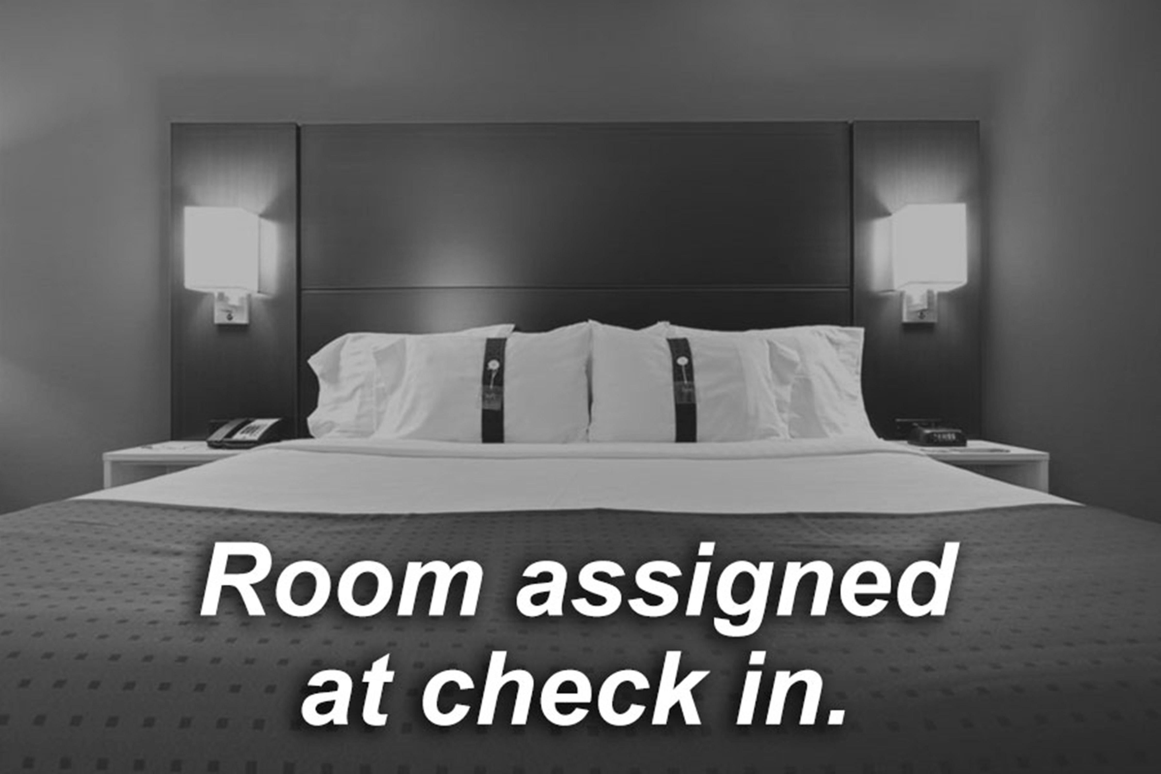 Holiday Inn Express Hotel & Suites Greensboro - Airport Area By Ihg Esterno foto