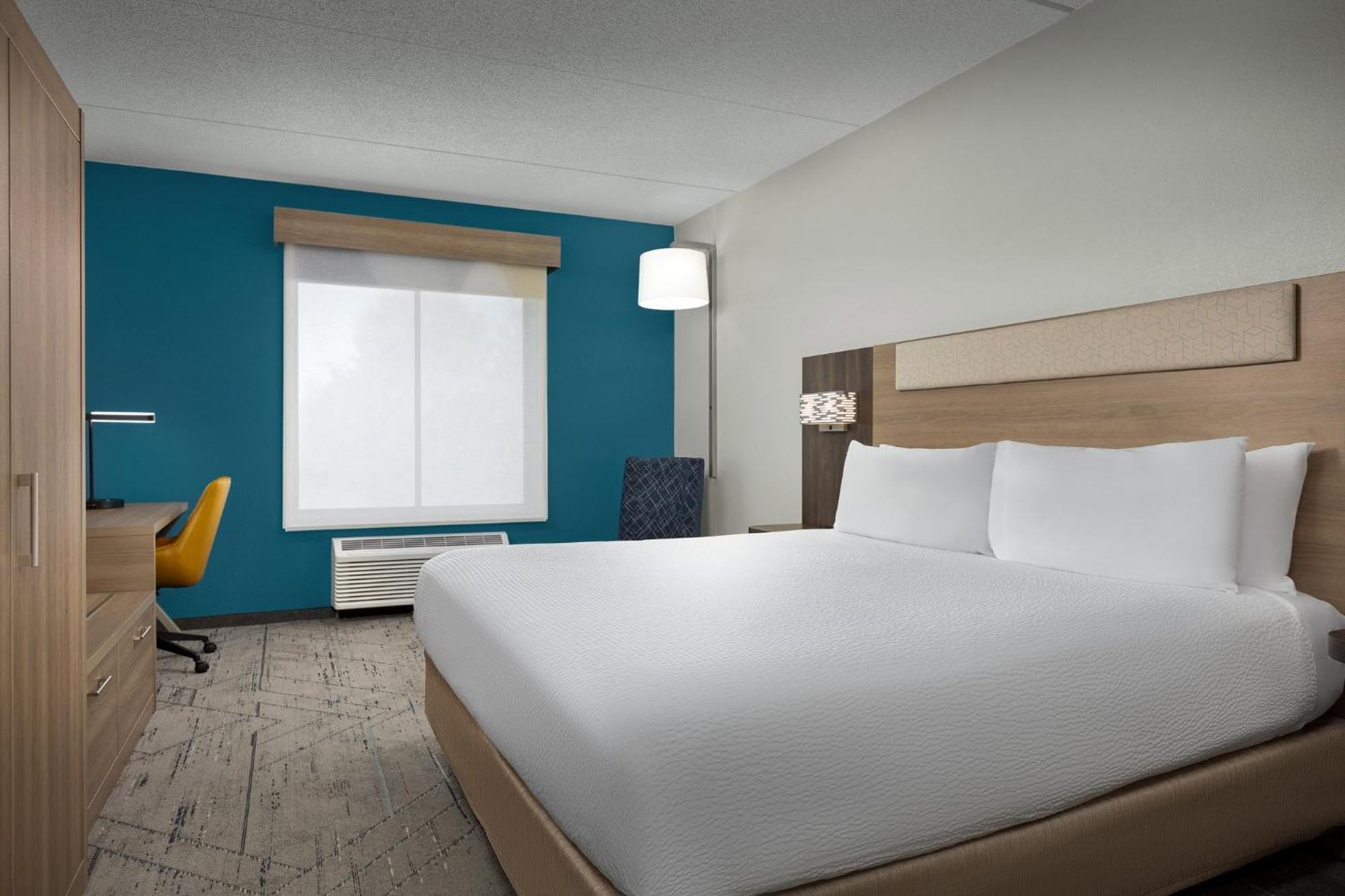 Holiday Inn Express Hotel & Suites Greensboro - Airport Area By Ihg Esterno foto